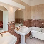 Domaine Du Pont De L'eyre فندق