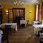Domaine Du Pont De L'eyre Hotel 3*