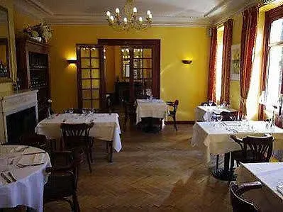 Domaine Du Pont De L'eyre Hotel 3*