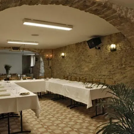 Domaine Du Pont De L'eyre Hotel 3*