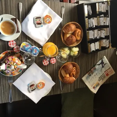 Domaine Du Pont De L'eyre Hotel