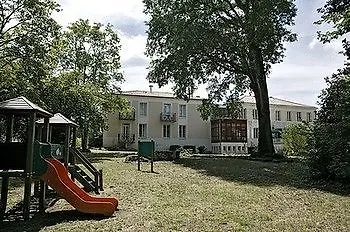 Hotel Domaine Du Pont De L'eyre Salles (Gironde)