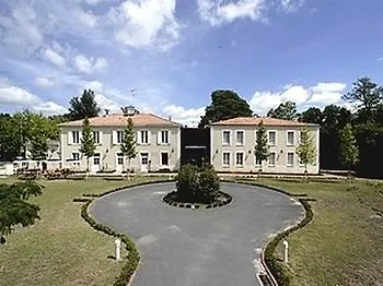 Domaine Du Pont De L'eyre Hotel